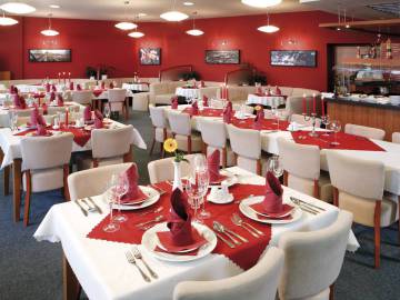 interier_restaurace_adela