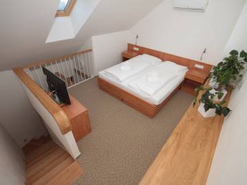 bily_jednorozec_apartmany_21