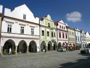 namesti